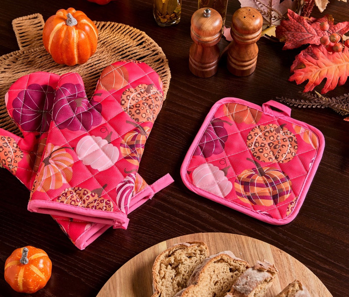 Pink Oven Mit & Hot Pot Stand Set