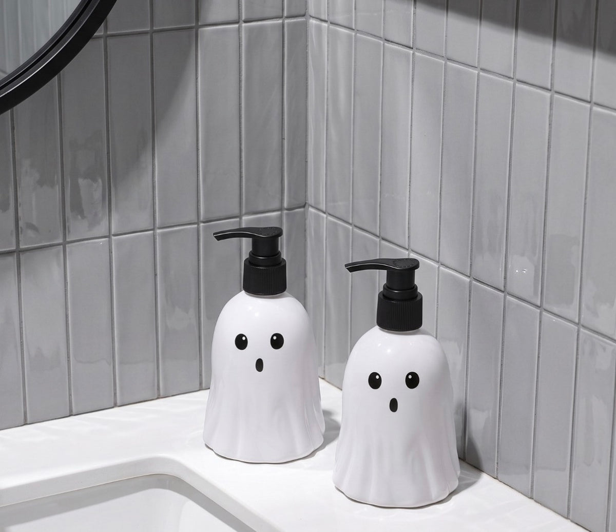 2 Pack Ghost Dispensers